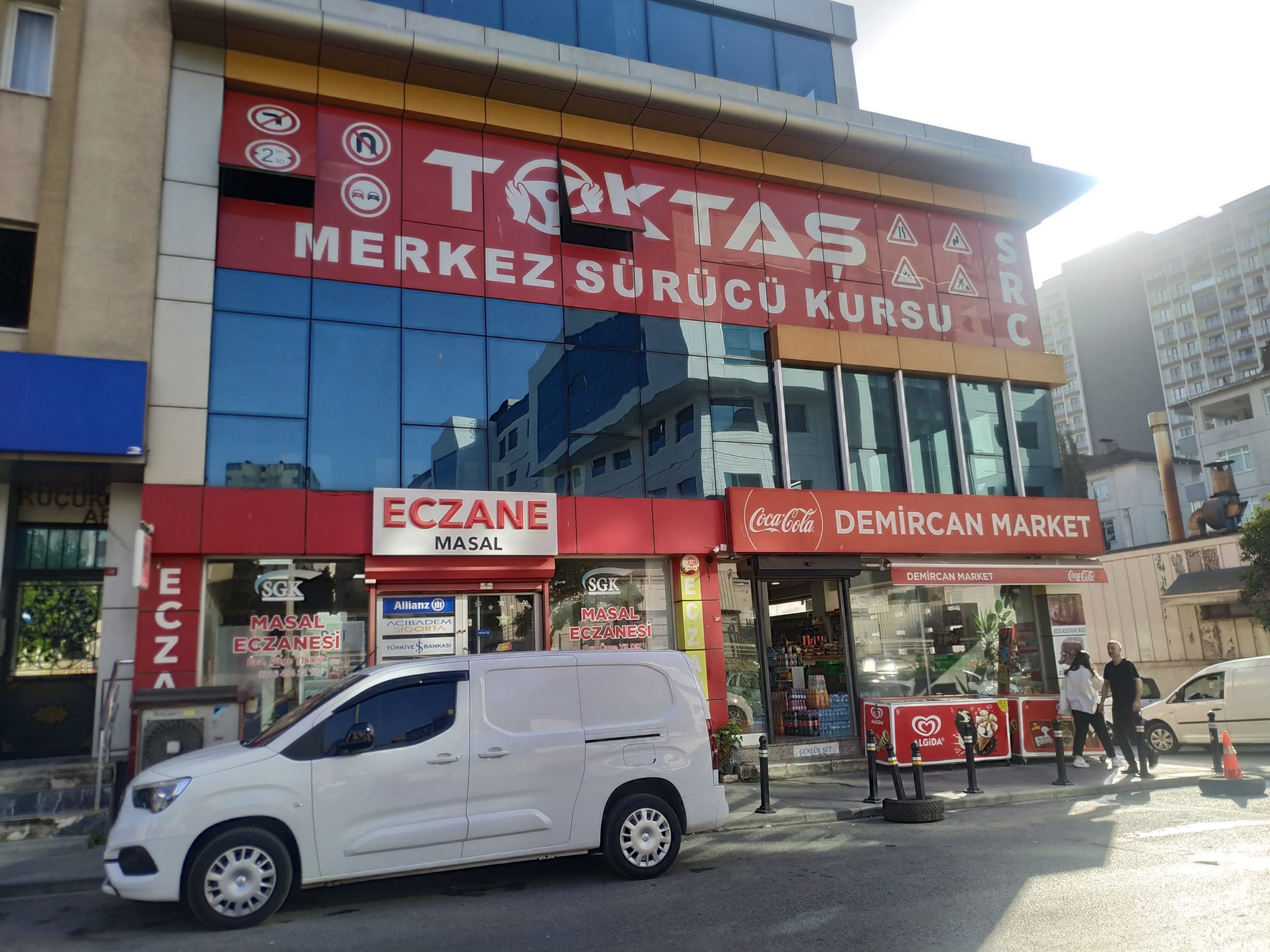 Darıca Çınar Şubesi - Ofis, Sınıf & Resepsiyon - Görsel #1